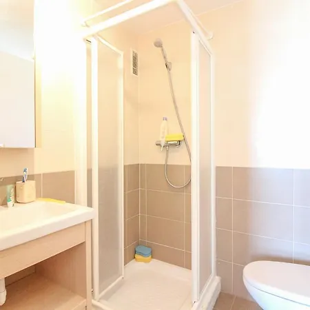 Borumbot 4112 Appartement